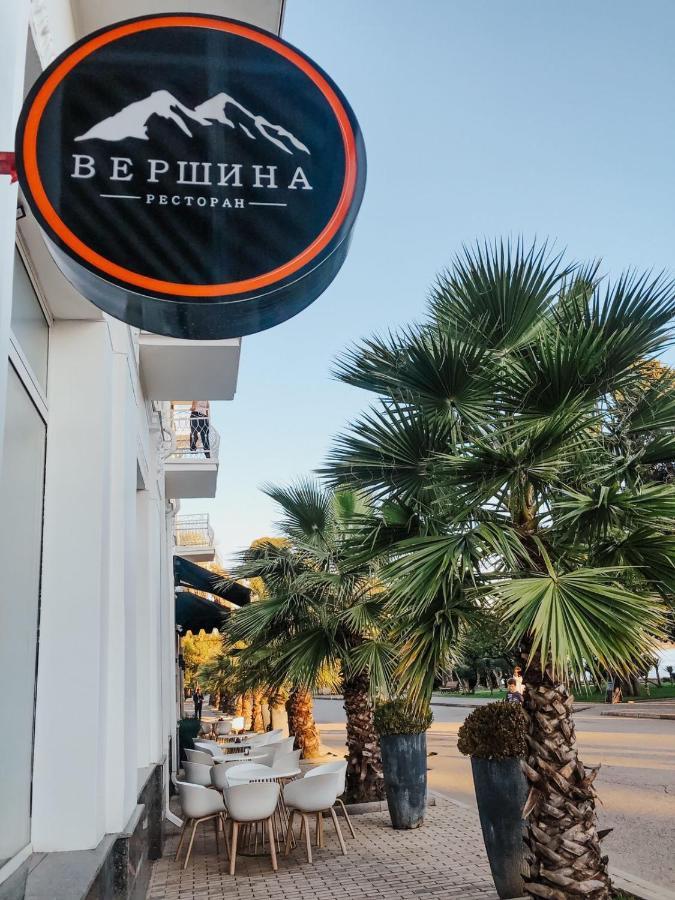 Ritsa Hotel Sukhumi Esterno foto